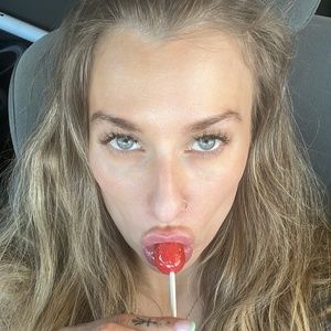 Meet your Posher, Luana